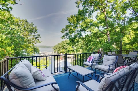 Osage Beach Vacation Rental | 3BR | 4BA | 2,175 Sq Ft | Stairs Required