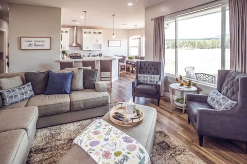 Flagstaff Vacation Rental | 4BR | 2.5BA | 2,097 Sq Ft | Single-Story Home