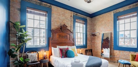 Queen Bed