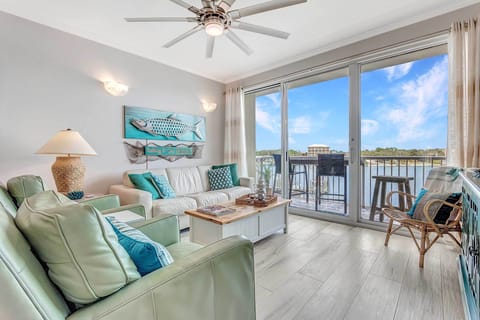 Fort Walton Beach Vacation Rental | 2BR | 2BA | 1,100 Sq Ft | Elevator Access