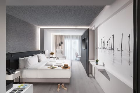 Superior Double or Twin Room | Premium bedding, memory foam beds, minibar, in-room safe