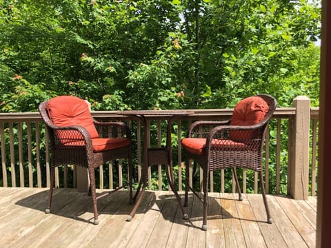 High top table for two