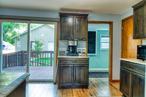 Coffee station with both Keurig and coffee pot options