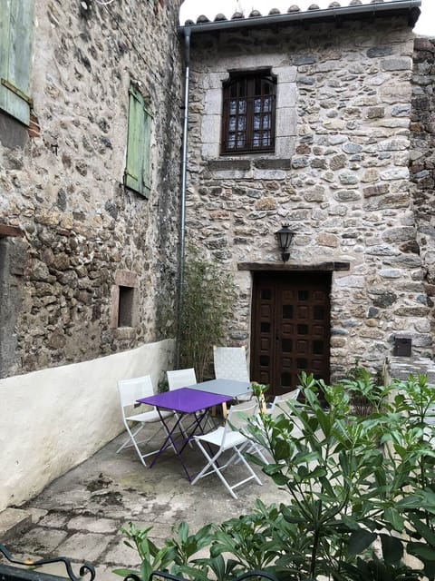 terrasse La maison des Tisserands Villefranche de Conflent