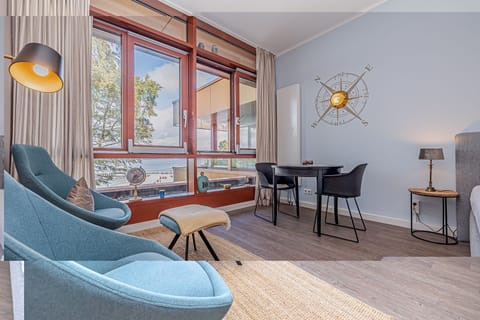 spacious, bright living area