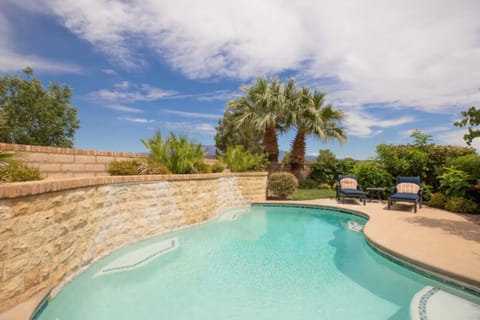 Private pool