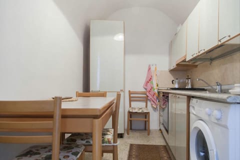 Apartment | Private kitchen | Fridge, oven