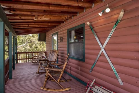 Rock your cares away with an awesome view of mountains, sunsets, & wildlife.