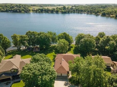 Beautiful & clear Lake Latoka
