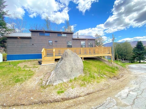 BMV2 Tiny Home - One of 9 Tiny Home rental options at Boulder Mountain View. It provides a new option for those seeking to explore the White Mountains from the comfort of a Tiny Home!