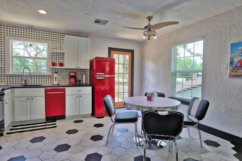 Contactless check in/out