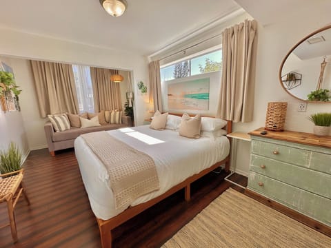 Luxury King size bed in a serene private bedroom