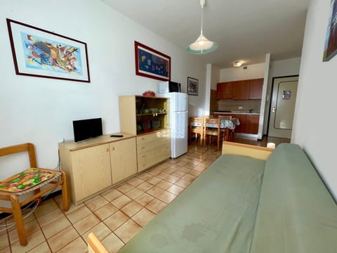 Apartment, 1 Bedroom, Balcony, City View | Room amenity