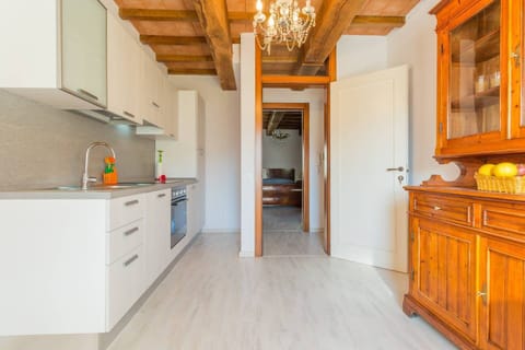 Questo è l'ingresso della zona giorno.