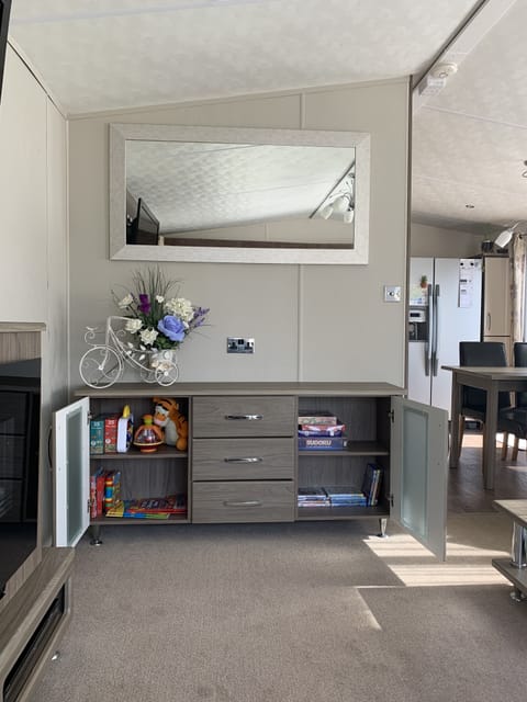 Cabin | 2 bedrooms, iron/ironing board, free WiFi, bed sheets