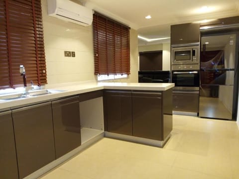 Presidential Suite | Individually decorated, individually furnished, desk, free WiFi