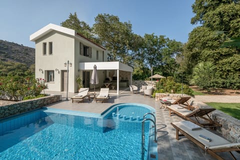 Brand-new Villa Nature - Private Heated Pool 