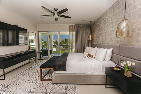 Indoors, Home Decor, Ceiling Fan, Furniture, Bench