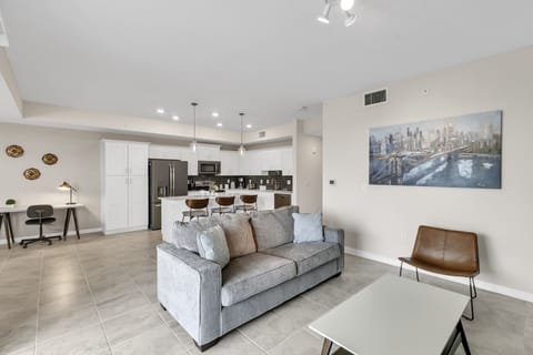 Living room w/ TV.