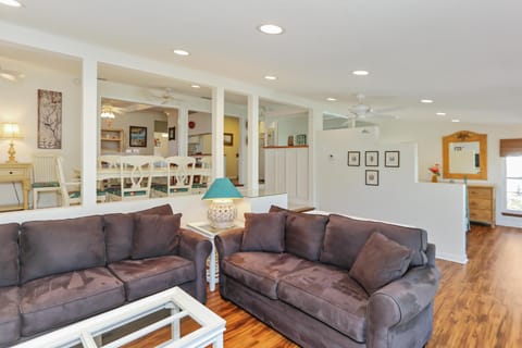 House, Multiple Beds (Cape Haus) | Living area