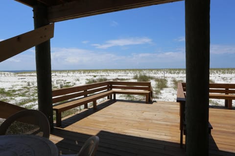 House, Multiple Beds (One More Time Again) | Terrace/patio