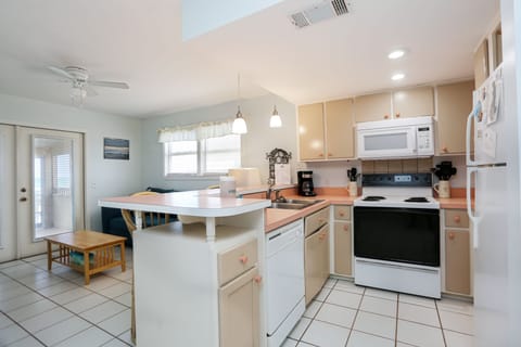 House, Multiple Beds (Whataday) | Exterior