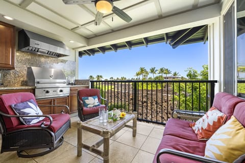 Private Lanai with BBQ and Comfy Seating at Mauna Lani Hawai'i Vacation Rentals