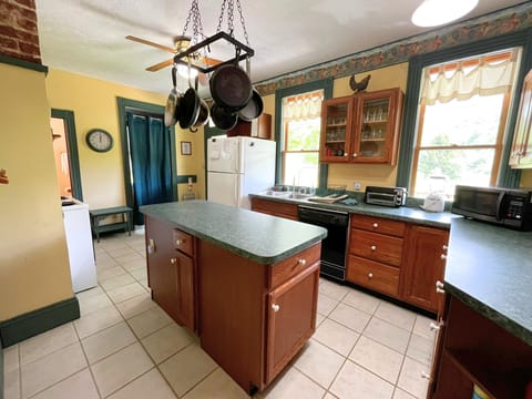 Elevation Vacation Rentals - Slatyfork Homestead (16)
