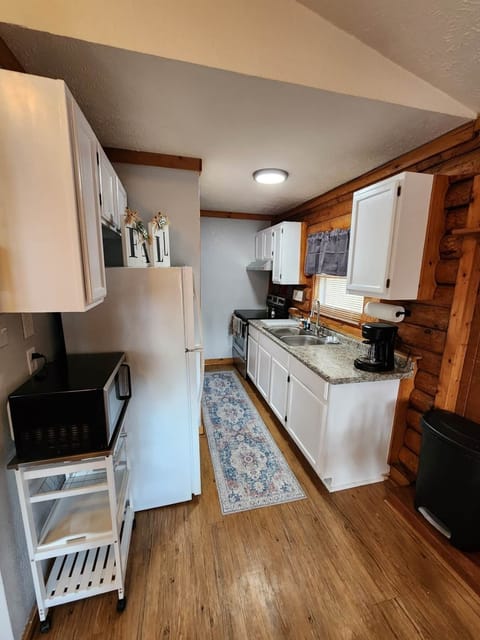 Fully stocked kitchen.