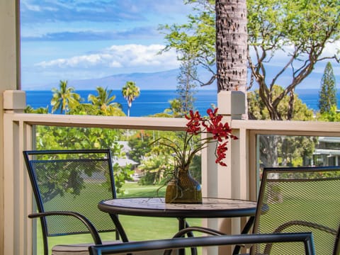 Lanai with ocean-view