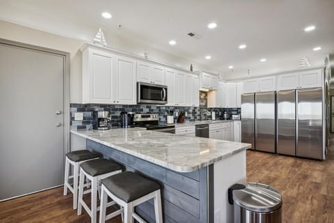 Make dinner or go out, it's your vacation.