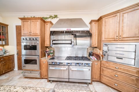 Who wouldn't want to cook here! 