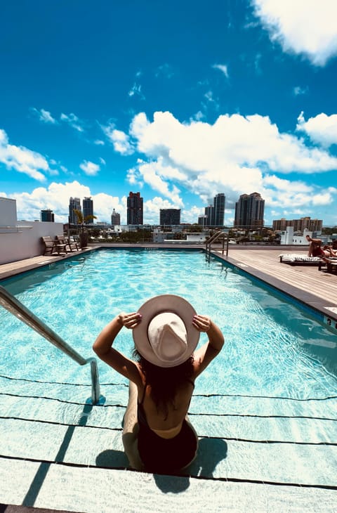 Outdoor pool, sun loungers