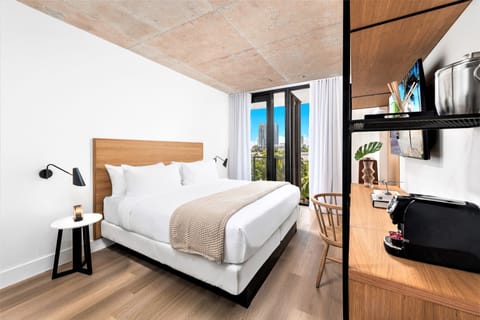 Minibar, in-room safe, soundproofing, iron/ironing board