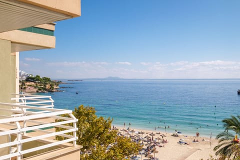 Double Room, Balcony, Sea View | Desk, laptop workspace, soundproofing, free WiFi