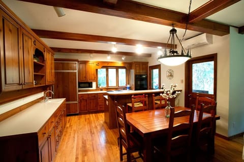 Upstairs kitchen/dining. Expanding dining table.