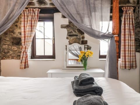 Cottage | 1 bedroom, individually decorated, individually furnished, free WiFi
