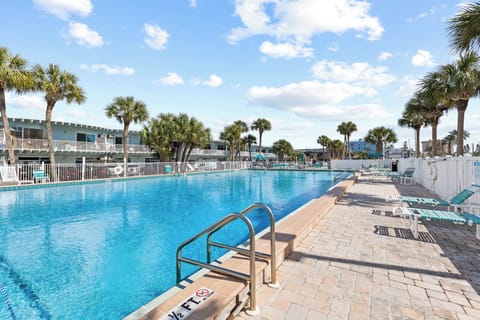 Olympic-sized unheated pool!