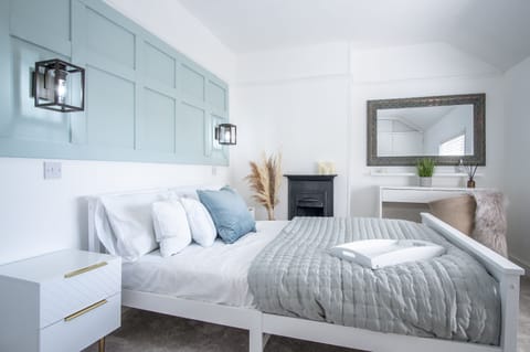 Cottage (3 Bedrooms) | 3 bedrooms, free WiFi, bed sheets
