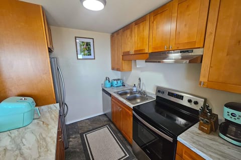 Fully equipped kitchen has everything you`ll need for a home-away-from-home cooked meal