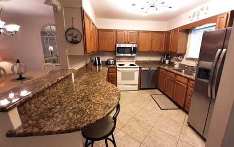 Kitchen - Kitchen