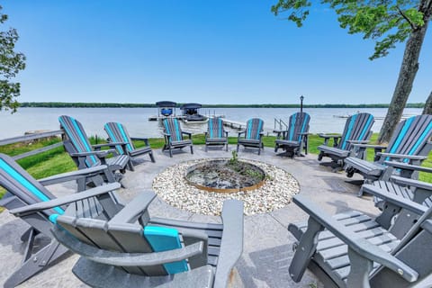 Firepit Area and View of Dock & Lake