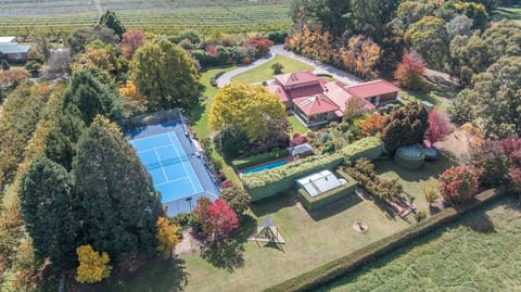 Snowline | Ultimate Getaway | Pool, Spa, Tennis