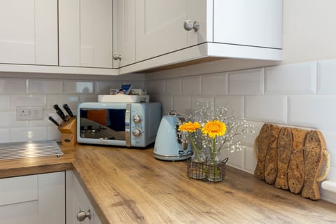 Well equipped kitchen