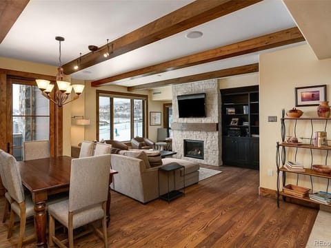 Fantastic living space at Golden Hour View at the Edgemont.