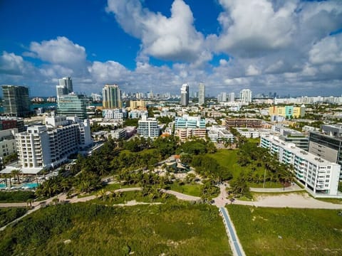 Ocean Place is located right in front of the park-steps to the beach
