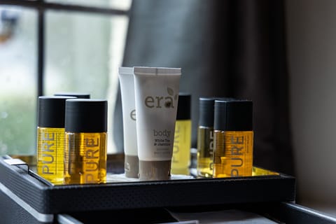 Egyptian cotton sheets, premium bedding, memory foam beds