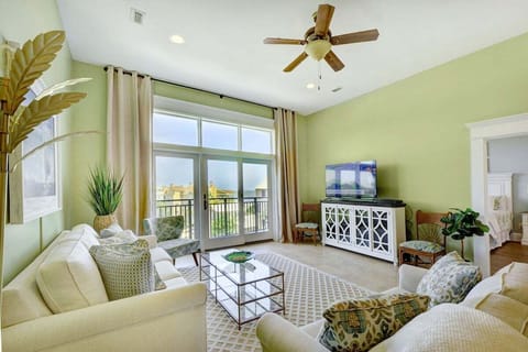 Sea Point Lodge 303 - Living Space