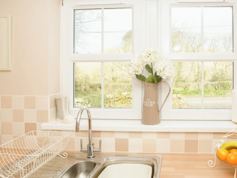 Kitchen | Arden Cottage, Twynholm by Kirkcudbright