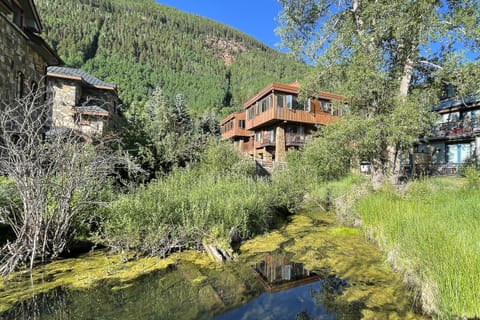 1.01-telluride-bear-creek-modern-4-exterior_1
